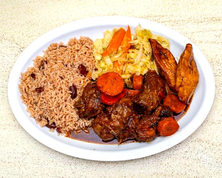 Brown Stew Chicken Bowl